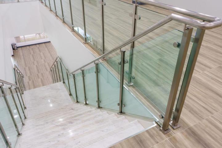Paneles de cristal para Escaleras Miami
