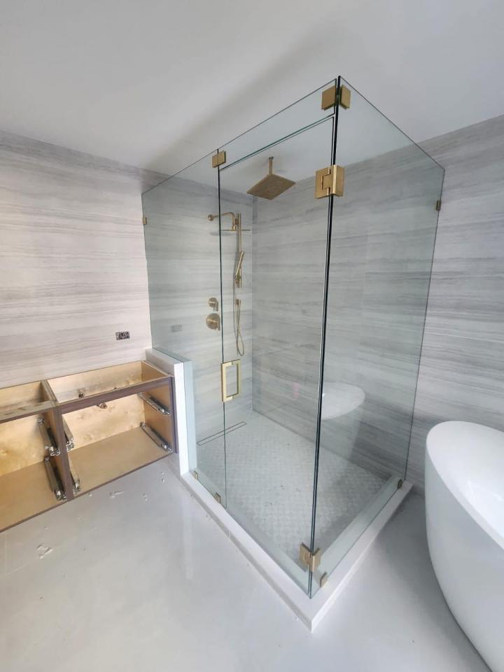 Glass Staircases Miami